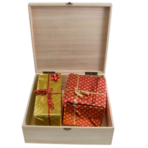 Picture of Personalised Christmas Eve Box - Traditional