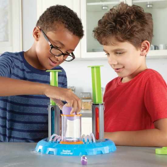 Beaker Creatures Liquid Reactor Super Lab | Learning Resources
