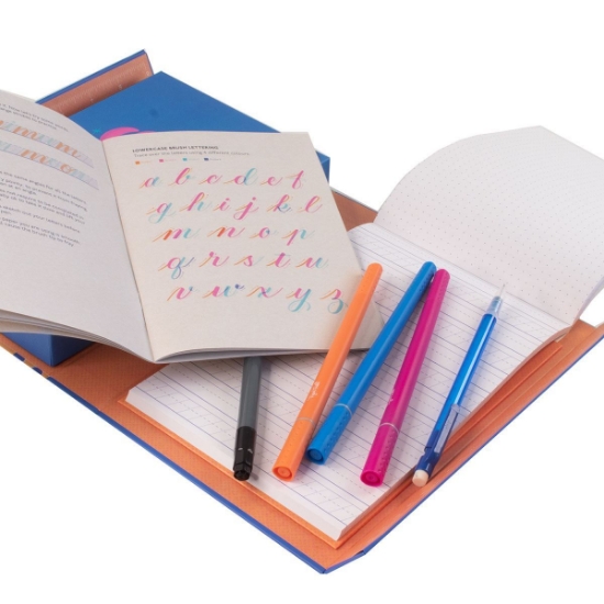 Hand Lettering Set - Draw, Paint & Colour